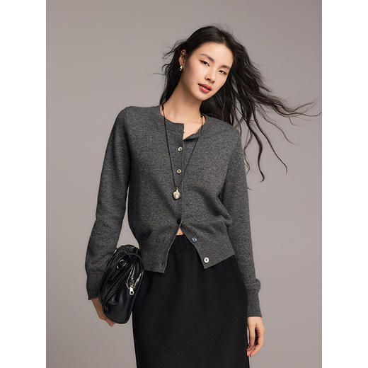 棉仓357605013-丝羊绒圆领开衫 商品图0