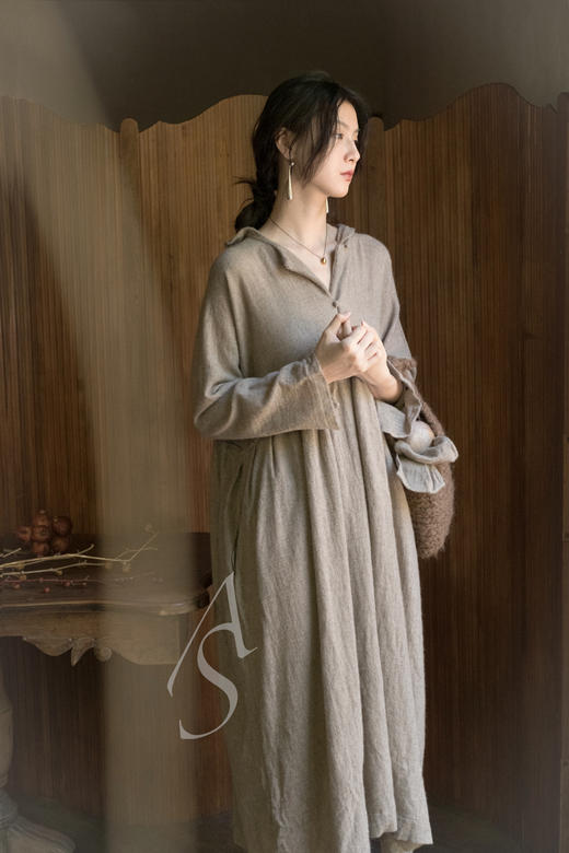 Daniela Gregis  婴儿粉/烟草棕手织羊驼毛两用冷帽/提包 商品图3