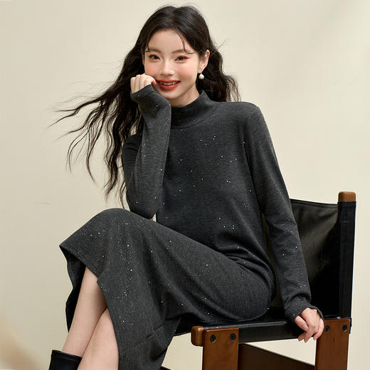 慵懒气质高级感亮片长袖连衣裙女秋季半高领针织直筒裙V4242913 商品图2