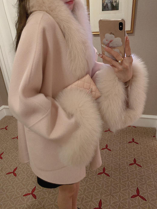 金蘑菇菇 伦敦甜心/娇贵少女氛围 狐狸毛毛领外套 商品图10