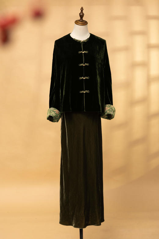 荷言HEYEN 卷帘翠 真丝丝绒对襟外套织金蜀锦拼袖高级系列 商品图8