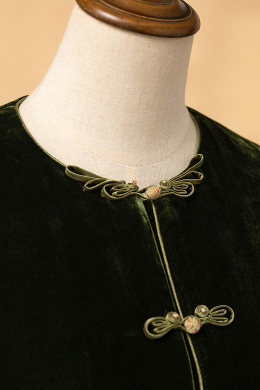 荷言HEYEN 卷帘翠 真丝丝绒对襟外套织金蜀锦拼袖高级系列 商品图4