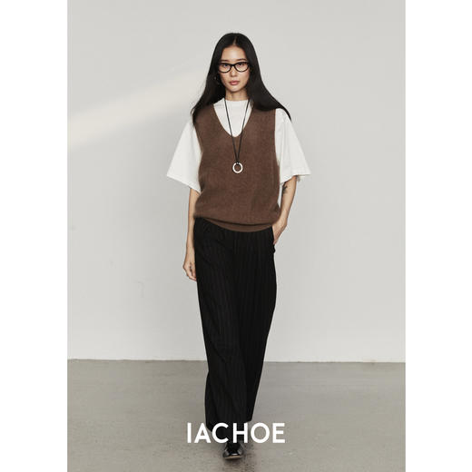 棉仓3561503005-秋装好搭配绵羊毛V领背心羊毛衫  卡布奇诺针织马甲背心 商品图3