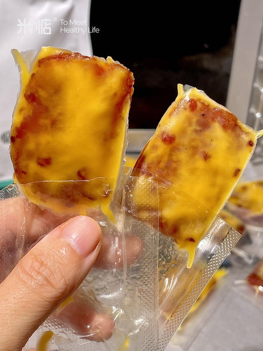 介绍链接丨【米惦炭烧芝士猪肉片】芝士控🧀🧀快看过来！猪肉片新吃法、芝香浓郁、咸甜咸甜的，越嚼越香😋精选新鲜原切肉，拒绝肉糜和淀粉 ✅20%的进口安佳干酪，高蛋白，为健康加分✅配料表超干净！ 商品图8