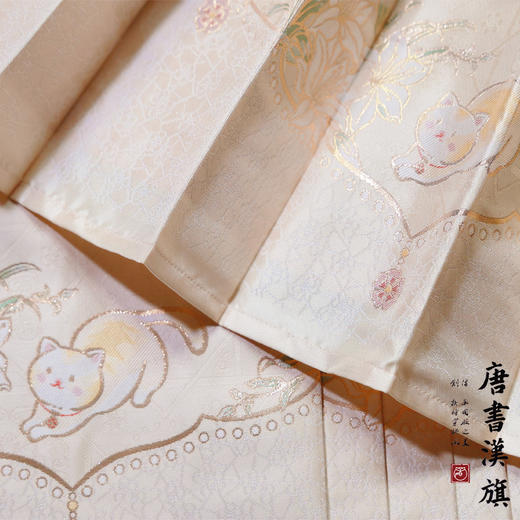 【狸奴戏春】织金妆花工艺新中式国风马面裙招财小猫套装 商品图5