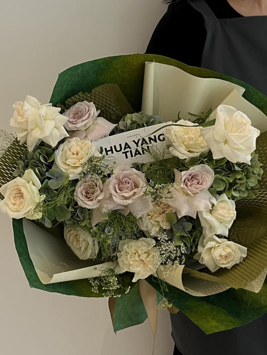 温柔呢喃 · 花束 商品图0