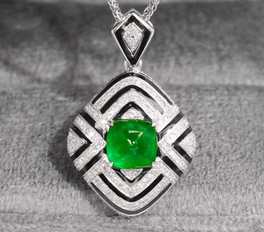 1.6克拉祖母绿糖塔吊坠 商品图0