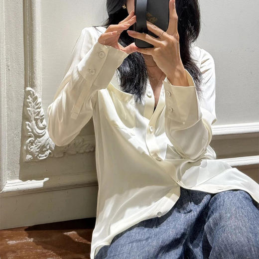 【顺丰包邮】54022 洛诗琳秋季新款简约纯色桑蚕丝通勤叠穿衬衫10623 商品图2