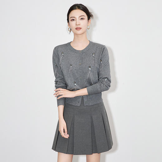 【高货wl】全新升级【铂金会员220/天猫289/差价69】(33706) 洛诗琳重工设计感手工钉珠亮片针织开衫外套法式短款毛衣 商品图2