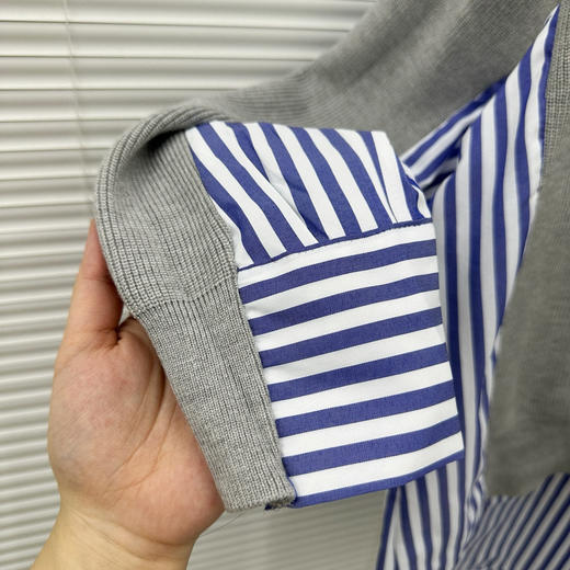 【家居百货】香港🇭🇰轻奢品牌Max Daex®拼条纹设计感毛衣！高品质 秋冬必备韩系撞色针织开衫！这款撞色拼接条纹的长袖针织开衫外套，简直是秋冬穿搭的救星！ 商品图14