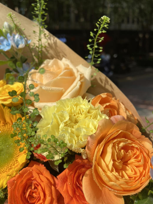 【秋日花园】浪漫香槟色系精美瓶插花，新鲜精选花材 商品图2