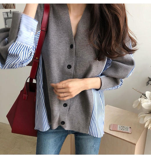 【家居百货】香港🇭🇰轻奢品牌Max Daex®拼条纹设计感毛衣！高品质 秋冬必备韩系撞色针织开衫！这款撞色拼接条纹的长袖针织开衫外套，简直是秋冬穿搭的救星！ 商品图9