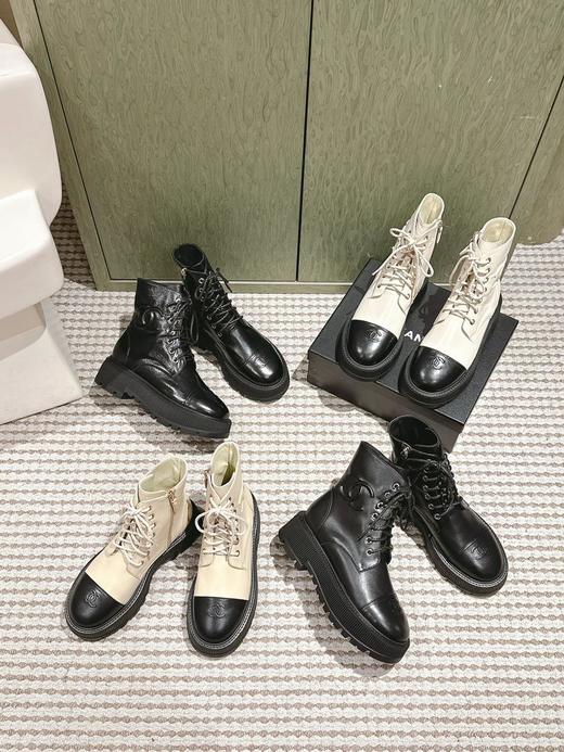 香奈儿24早秋英伦风系带圆头拼色粗跟短靴马丁靴（HC） 商品图1