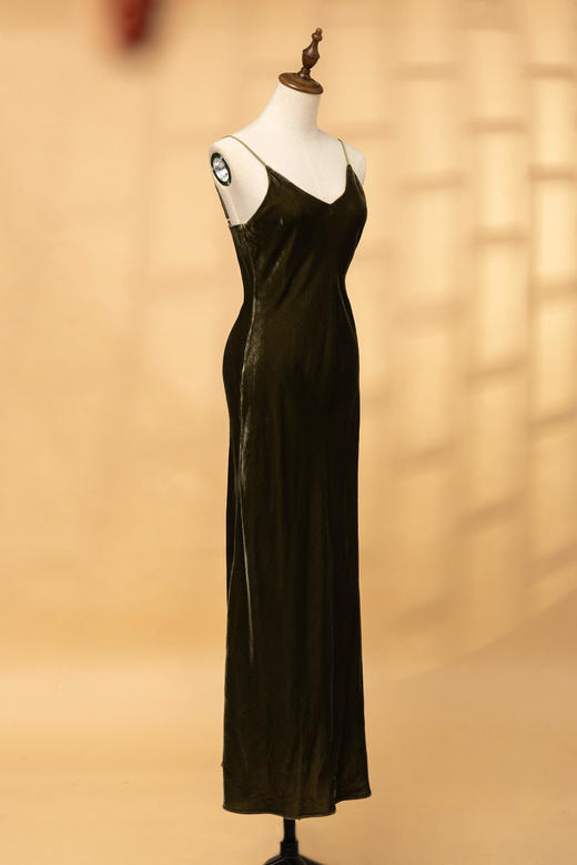 荷言HEYEN 软翠绒 真丝绒斜裁吊带裙新中式百搭秋冬高级定制 商品图1