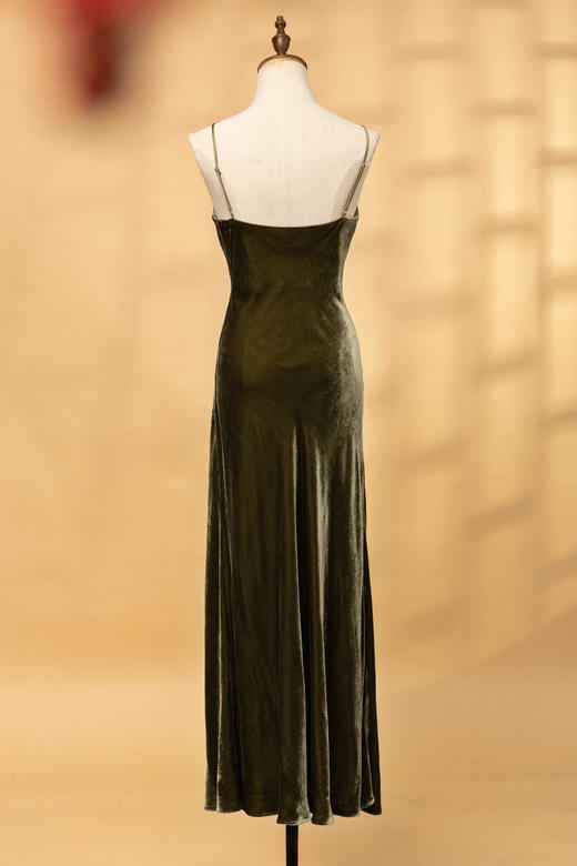 荷言HEYEN 软翠绒 真丝绒斜裁吊带裙新中式百搭秋冬高级定制 商品图3