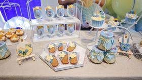 蓝色小龙人百日甜品台