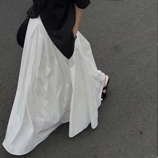 【顺丰包邮】53748 洛诗琳新款时尚赫本风高腰显瘦白色碎褶半身裙女619 商品图2