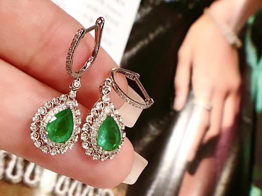 1.5克拉祖母绿耳扣 商品图3