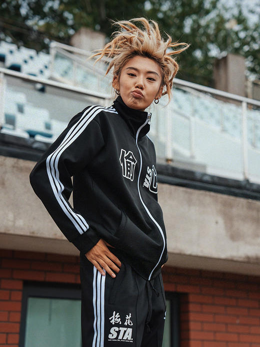 STAxMEIHUA梅花联名复古运动套装:偷心集团 商品图1