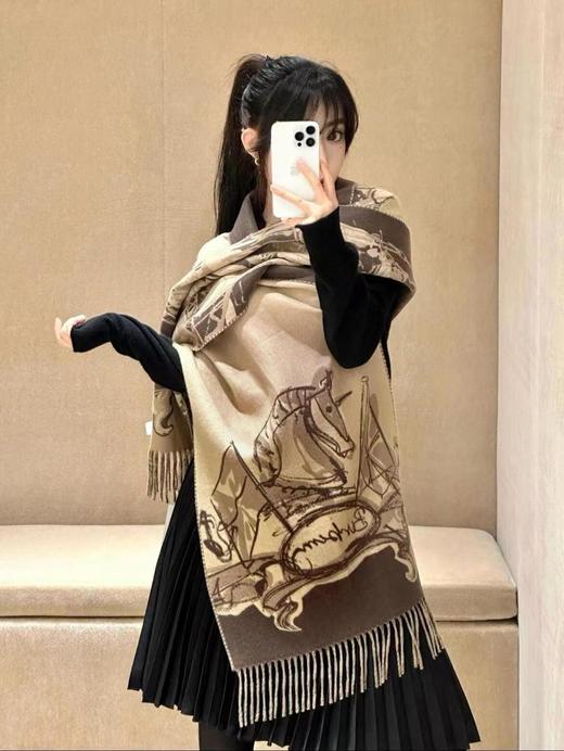 巴宝莉战马双面披肩（AN） 商品图2