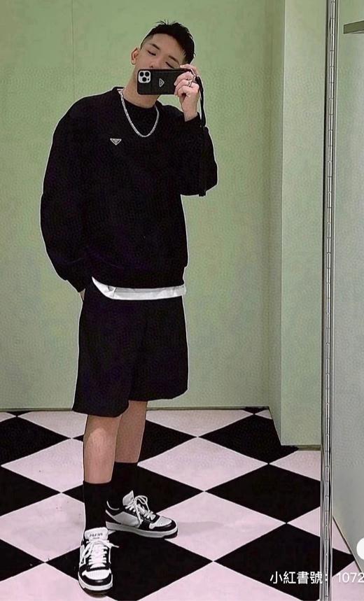 中性款圆领卫衣 寬鬆 商品图3