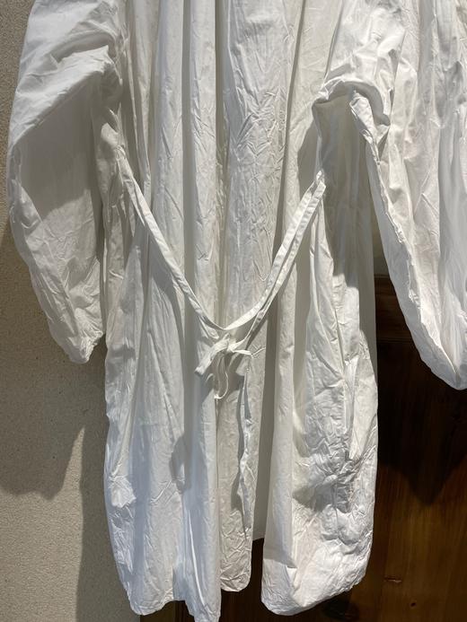 (g)白色圆领罩衫 商品图3