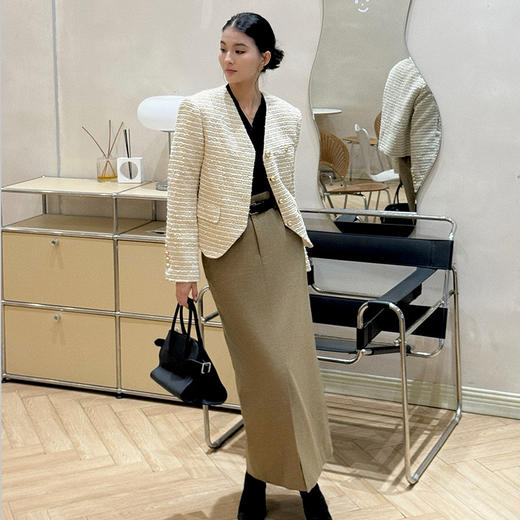 【顺丰包邮】99053 洛诗琳设计感小香风粗花呢v领时尚短款外套160495 商品图2