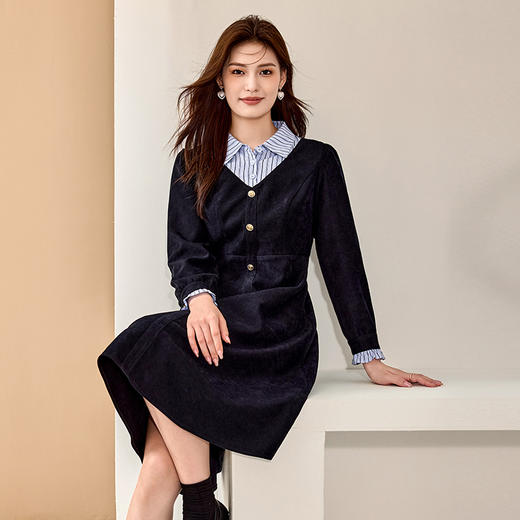 【清仓99】8/3奢姿大码女装2024秋季学院风翻领拼接裙子胖妹妹时尚假两件连衣裙9943853575 商品图2