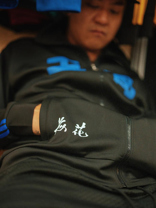 BKxSTAxMEIHUA梅花联名复古运动外套:王哥 商品图9