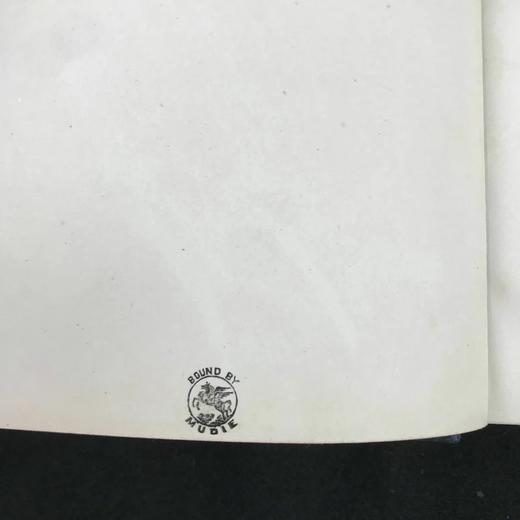 工坊特装本！约19世纪后期 乔治·艾略特《菲利克斯·霍尔特》 6幅插图 全真皮精装36开 商品图2