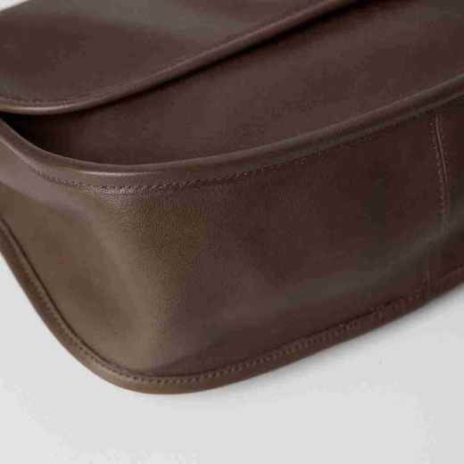 ROMI STUDIO“*复古”头层牛皮做旧翻盖斜跨单肩马鞍包 444LS031 商品图4