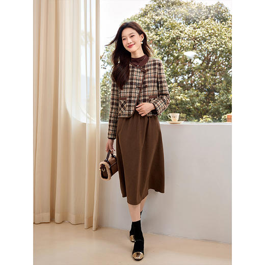 【年货节】熙世界2025秋冬款小香风夹棉外套女短款小个子复古格纹粗花呢上衣 商品图3