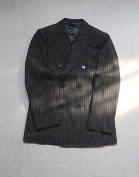 年度重磅 可遇不可求 哈！男段 琳达的 色织精纺羊毛 修身款 西服