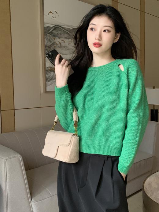 EMO·毛毛包 秋冬氛围风格任意切换经典色系邮差包 百搭不过时 商品图5