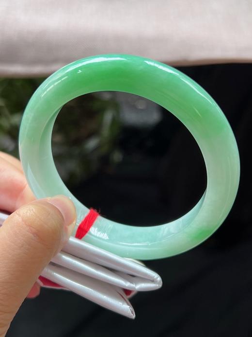 60圈口翡翠手镯 商品图2