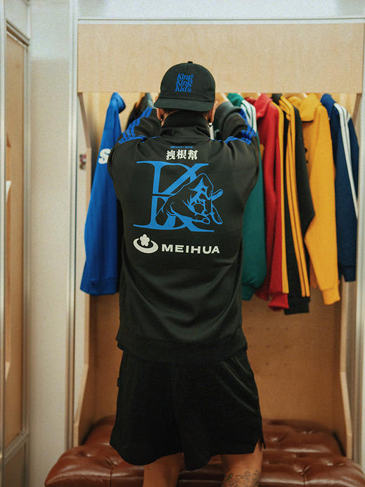 BKxSTAxMEIHUA梅花联名复古运动外套:王哥 商品图5