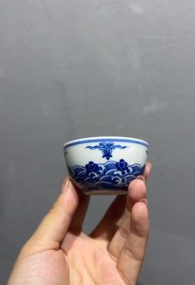 落花流水品茗杯