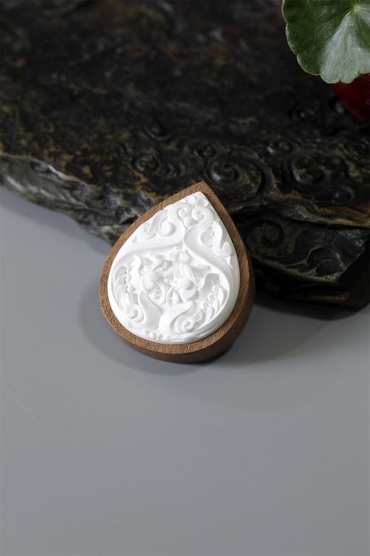 双龙纹°香氛挂饰 商品图3