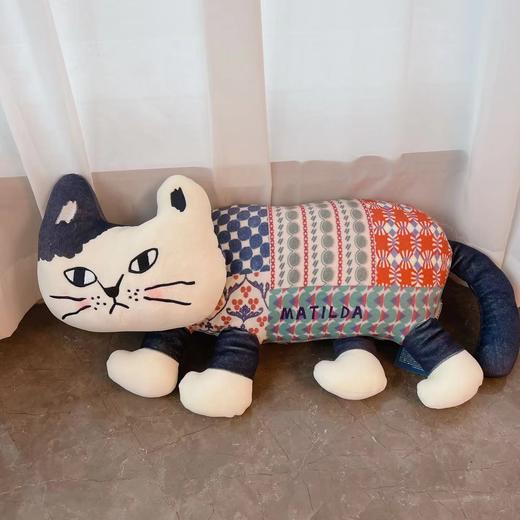 刺绣猫咪公仔玩偶抱枕 商品图4