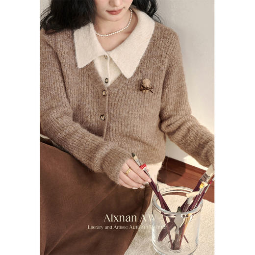 【6折秒杀】鹿向南「燕麦拿铁」黑白假两件毛衣女秋季新款气质显瘦上衣L51016-2 商品图1