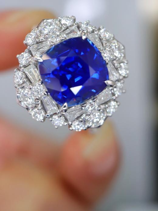 皇家蓝蓝宝石戒指 3.59ct 商品图2