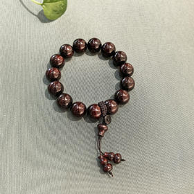 1.5小叶紫檀金星手串