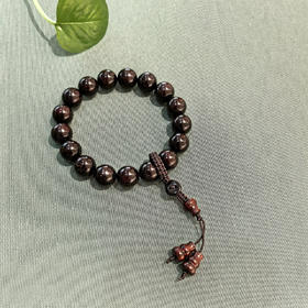 1.2小叶紫檀金星手串