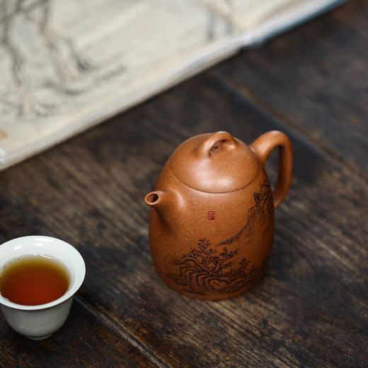 【青山特惠】宜兴 原矿降坡泥 秦权 手工紫砂壶.200cc. 王强 商品图1