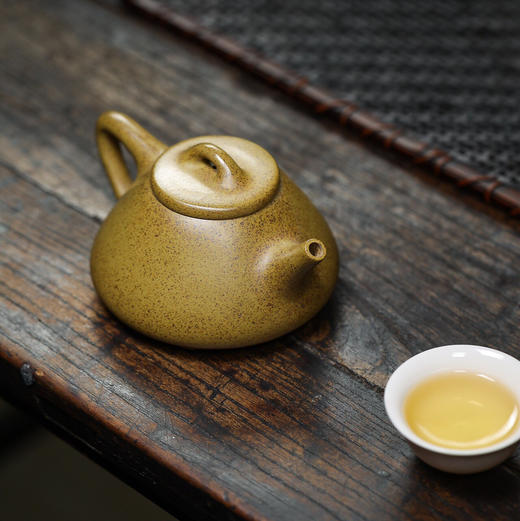【青山特惠】宜兴 原矿高温段泥 子冶石瓢 全手工紫砂壶 .230cc 方勤平【国工】 商品图1