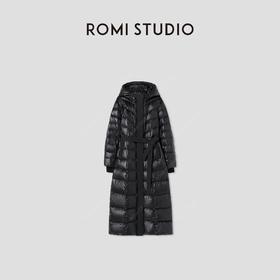 ROMI STUDIO“温暖如初”白鹅绒收腰长款高领连帽羽绒服 441Y3003