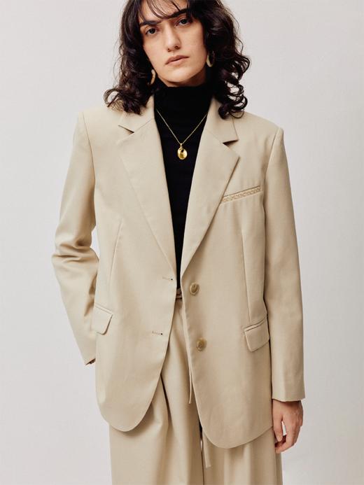 LIYIHAN 24秋精纺羊毛西装套装女职场2件套平驳领宽松刺绣高级感 商品图4