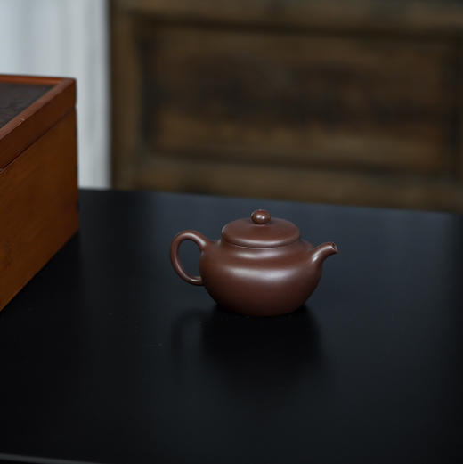 【青山特惠】宜兴 原矿紫泥 柿圆 手工紫砂壶.175cc.杨晓燕. 商品图2