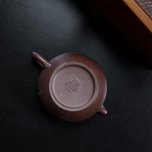 【青山特惠】宜兴 原矿紫泥 柿圆 手工紫砂壶.175cc.杨晓燕. 商品图8