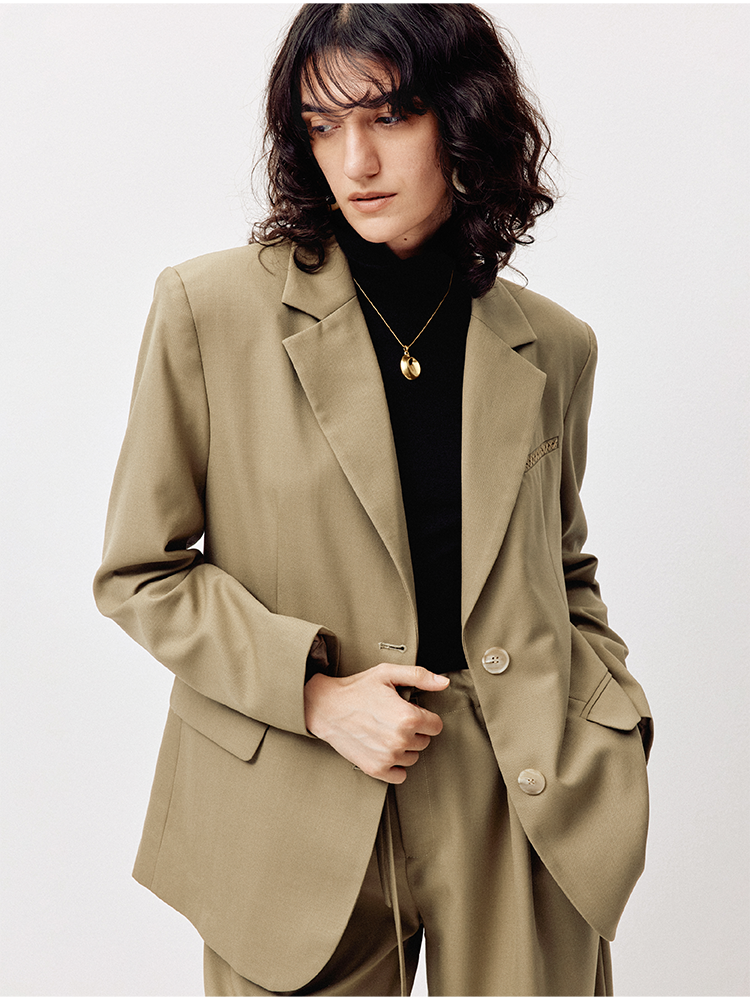 LIYIHAN 24秋精纺羊毛西装套装女职场2件套平驳领宽松刺绣高级感